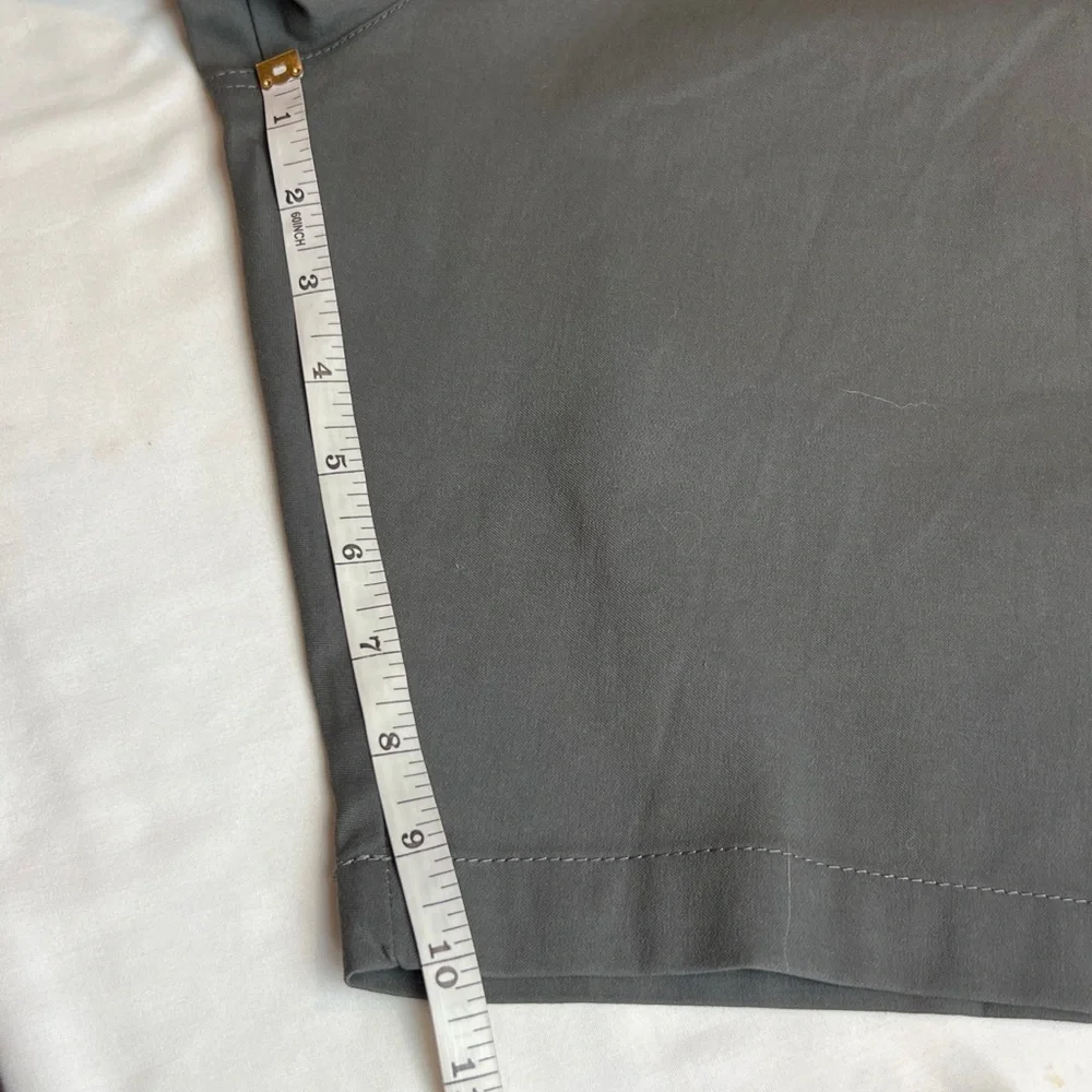 NWT’S Wrangler Outdoor Performance Zip Cargo Hiking olive Shorts UPF 50+ SZ 38